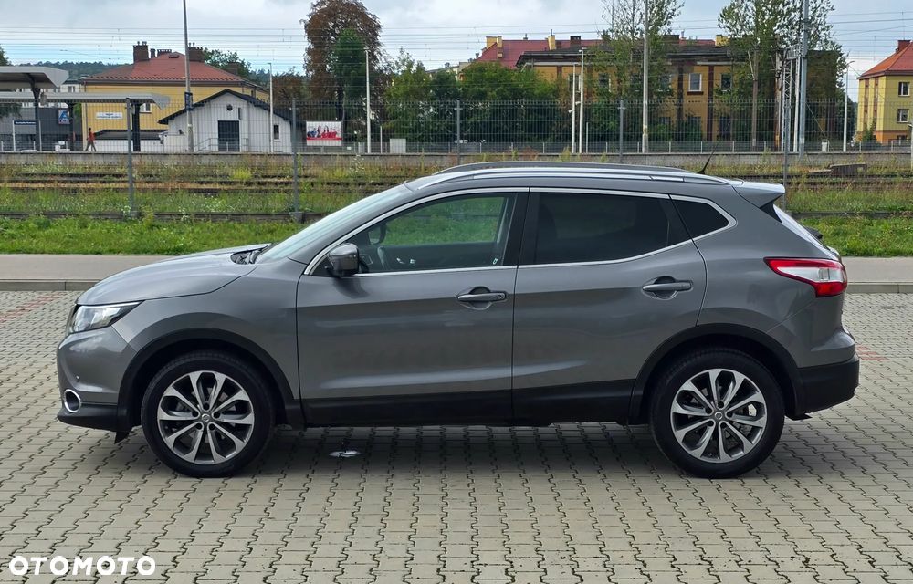 Nissan Qashqai 1.2 DIG-T Xtronic TEKNA - 6