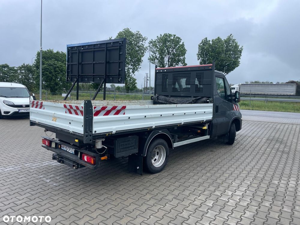 Iveco 50C18  Wywrotka Trójstronna Salon PL - 4