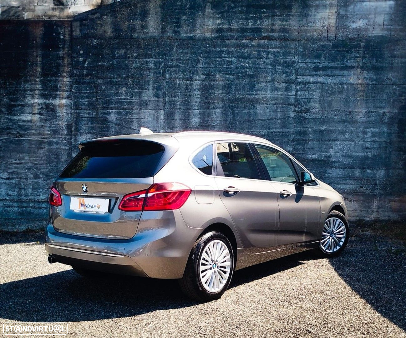 BMW 216 Active Tourer d Line Luxury Auto - 11
