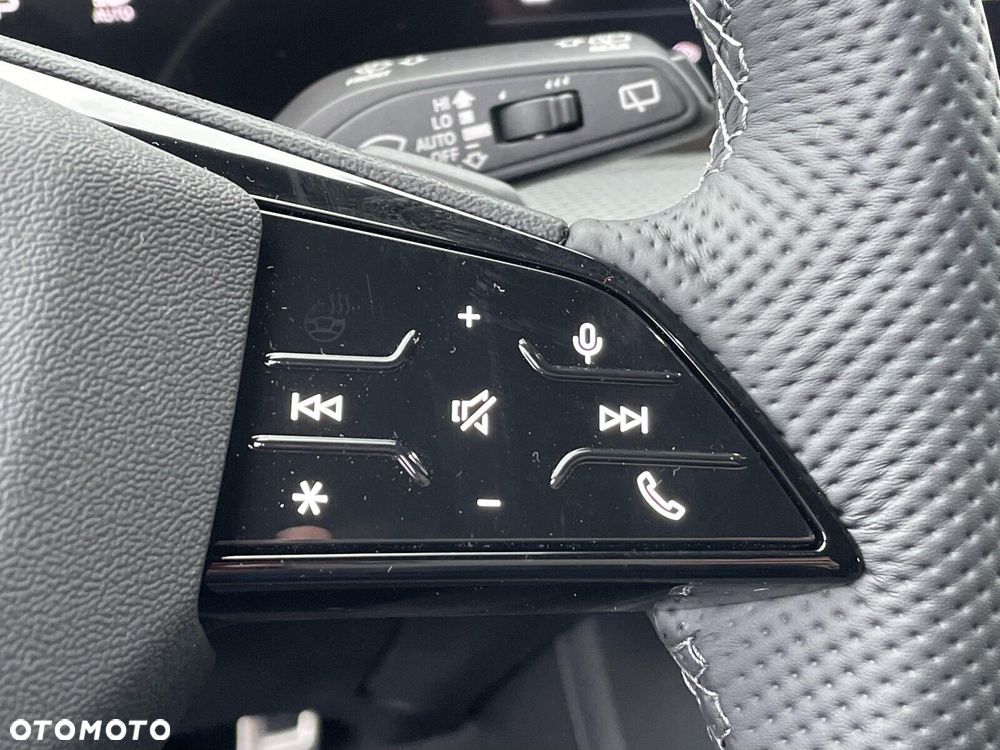 Audi Q5 Sportback - 25