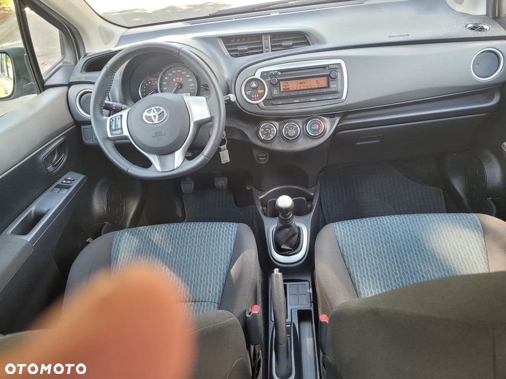 Toyota Yaris 1.0 Sol - 14