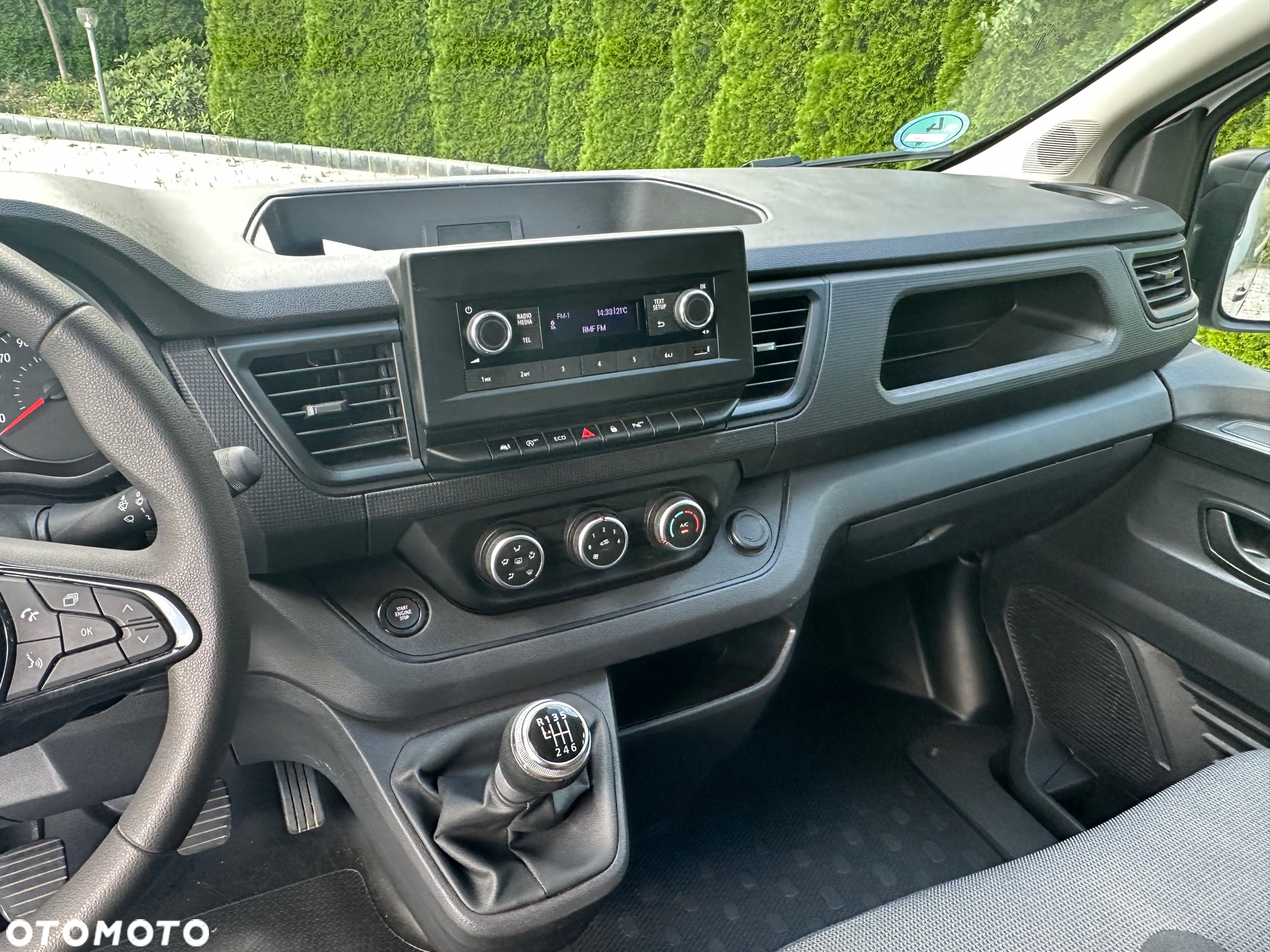 Renault / TRAFIC / 2.0 / L2H1 / LONG / - 26