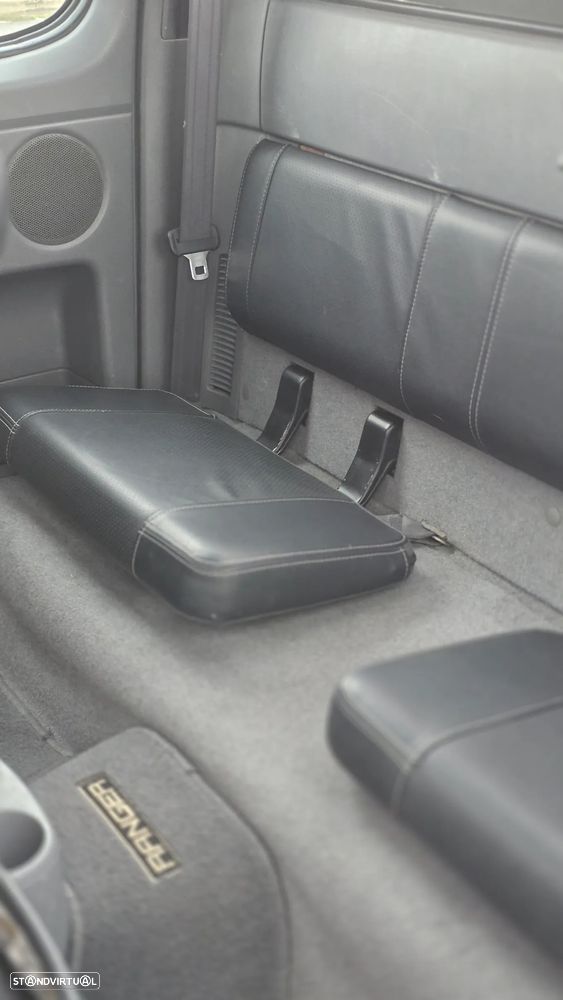 Ford Ranger 2.5 TDCi CL XL CM 4WD - 13