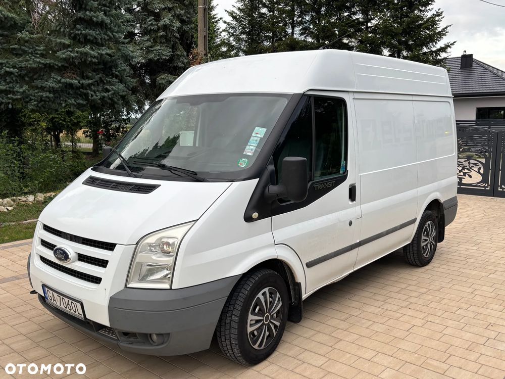 Ford Transit - 1