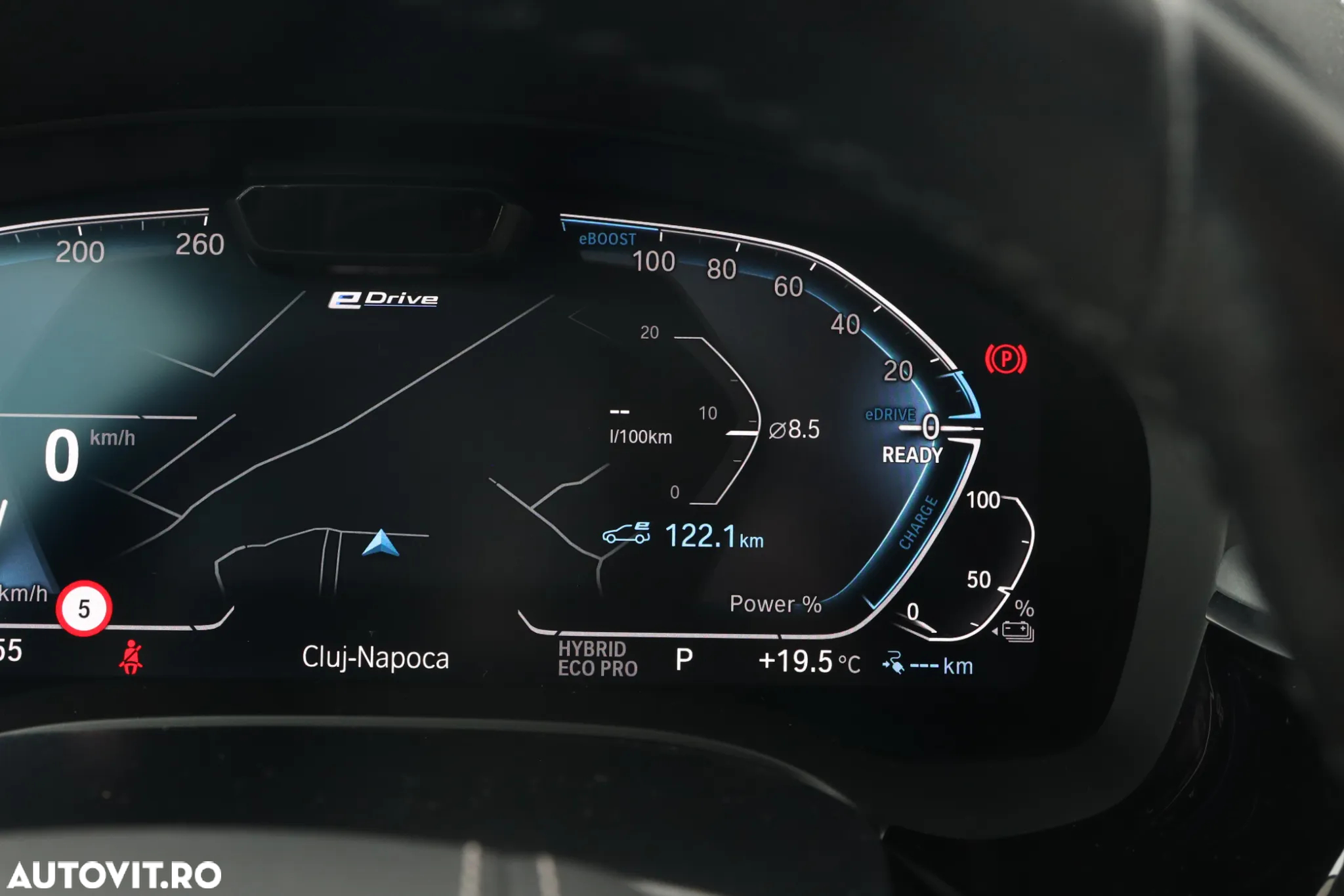 BMW Seria 5 530e xDrive Touring Aut. Luxury Line - 24