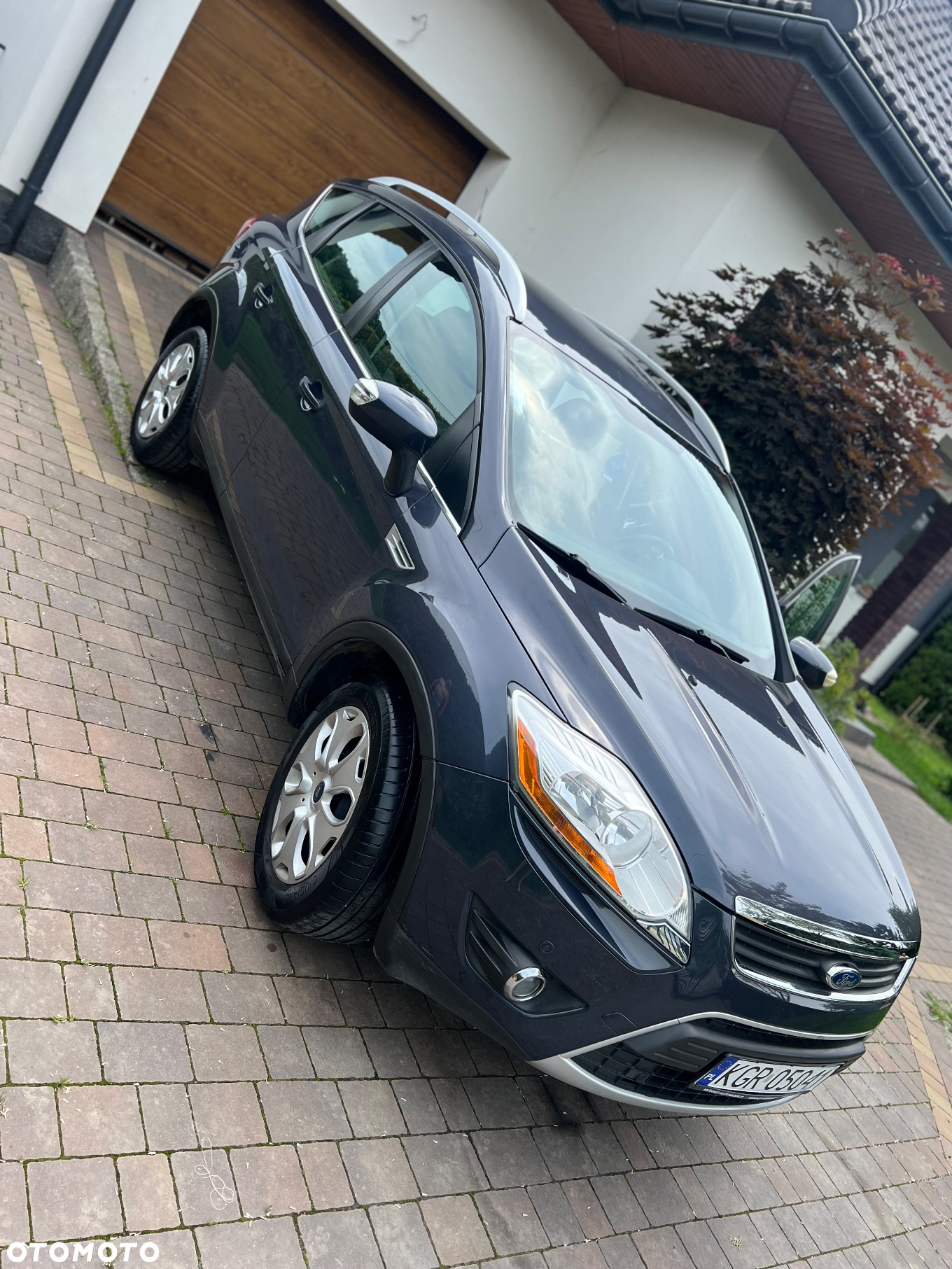 Ford Kuga - 3