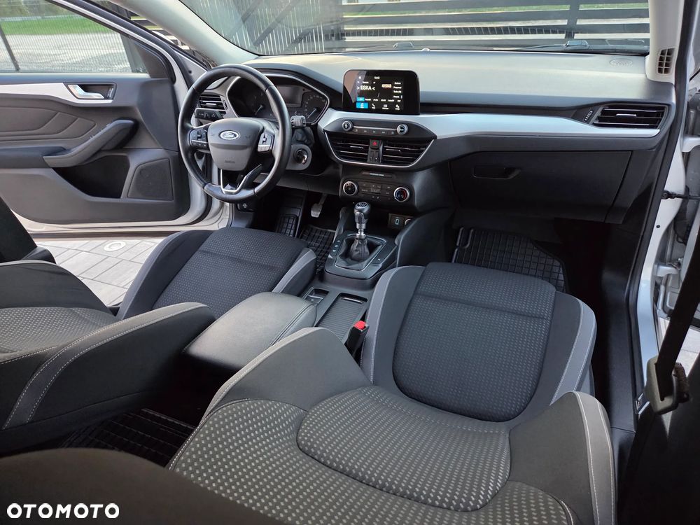Ford Focus 1.5 EcoBlue Connected - 33