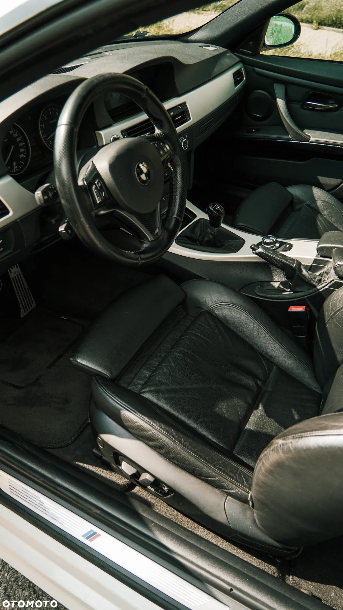 BMW Seria 3 335i Coupe - 22