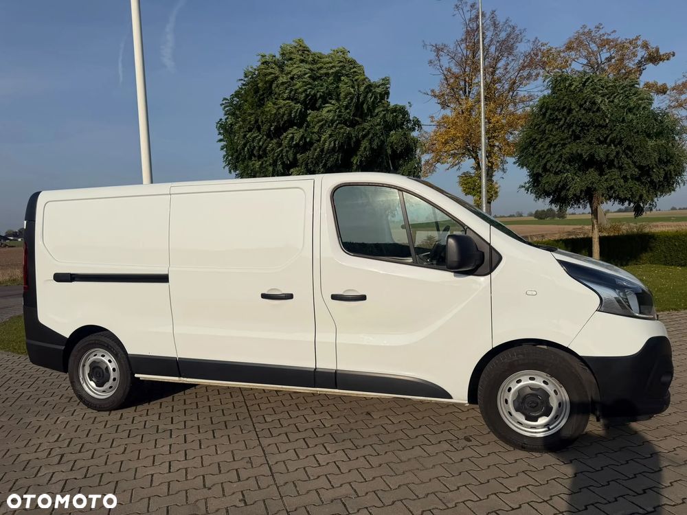 Renault Trafic - 21