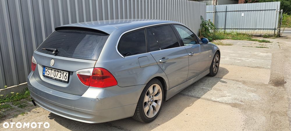 BMW Seria 3 330d - 4
