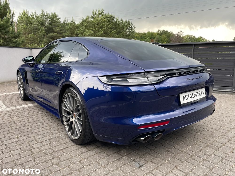 Porsche Panamera GTS - 13