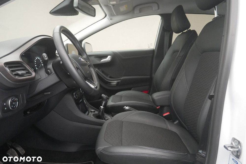 Ford Puma - 12