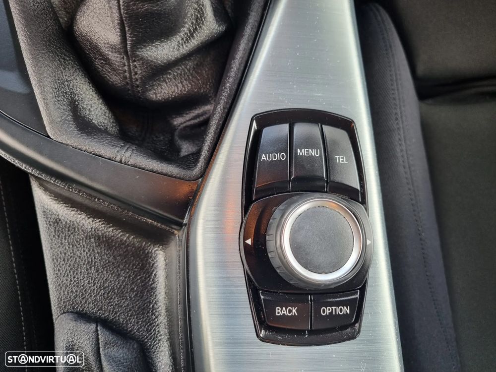 BMW 116 d EDynamics Line Sport - 23