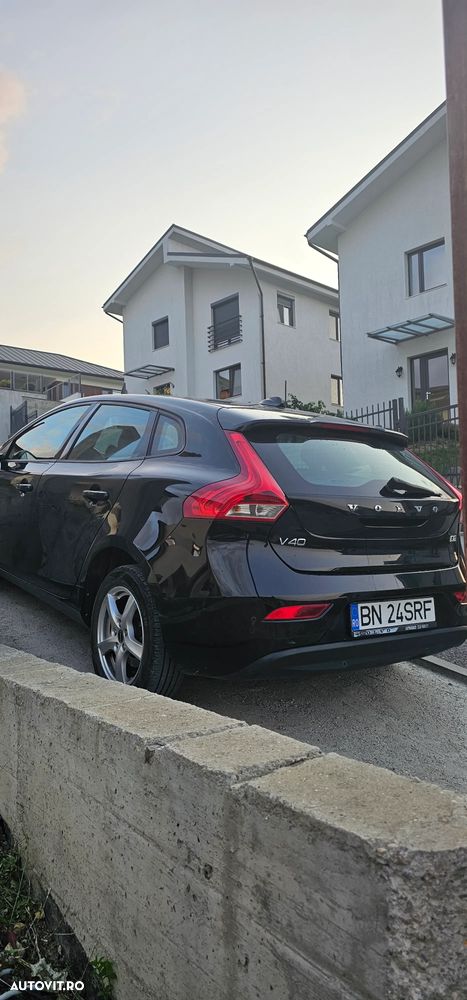 Volvo V40 D2 Basic - 4