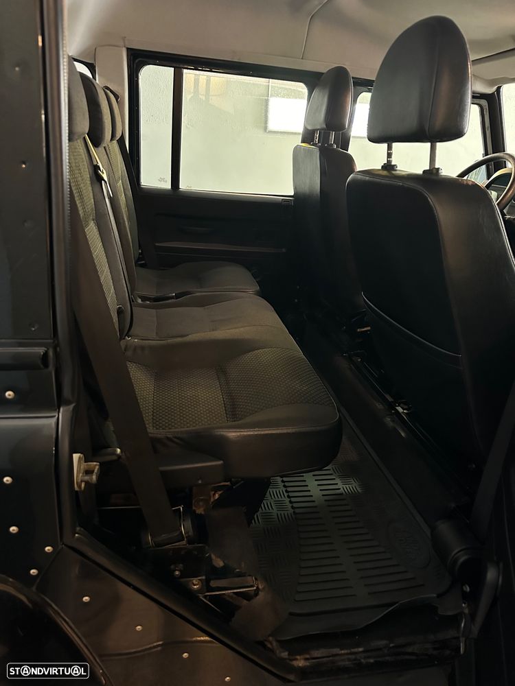 Land Rover Defender 110 CC 2.4 CRD E - 10