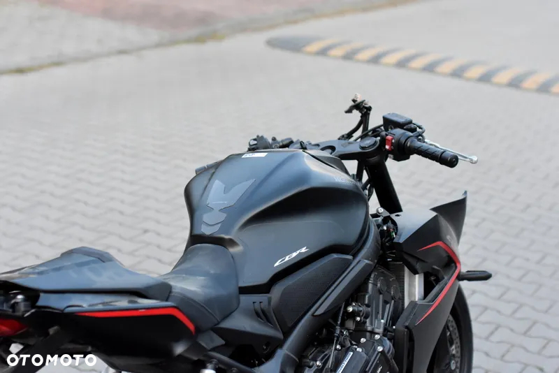 Honda CBR - 19