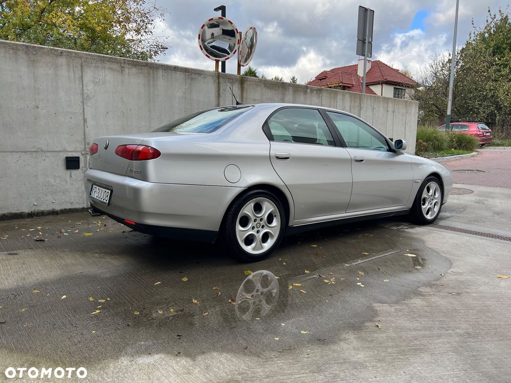 Alfa Romeo 166 3.0 V6 24v Sportronic - 5
