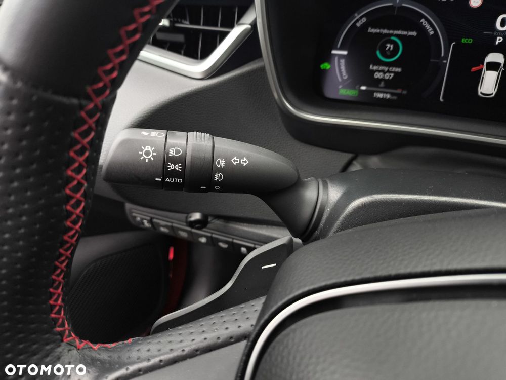 Toyota Corolla 2.0 Hybrid GR Sport Dynamic - 26