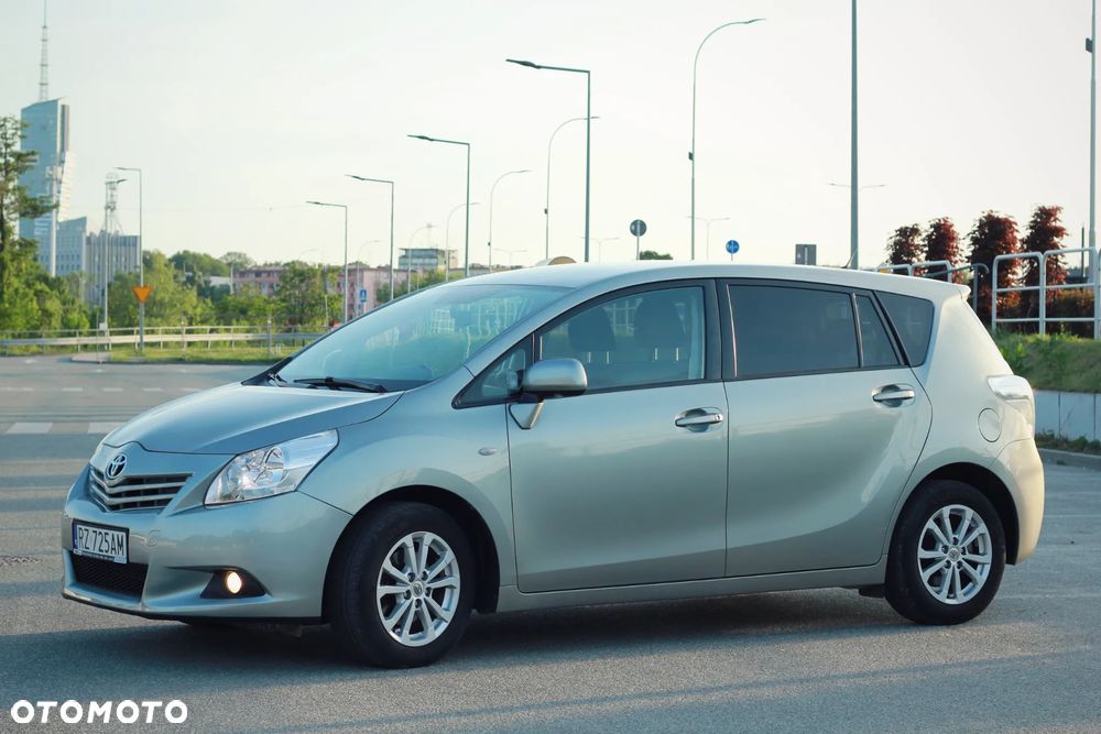 Toyota Verso 1.6 Sol EU5 7os - 4