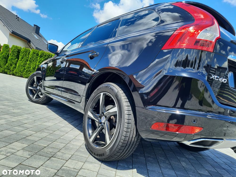 Volvo XC 60 D4 Geartronic Momentum - 24
