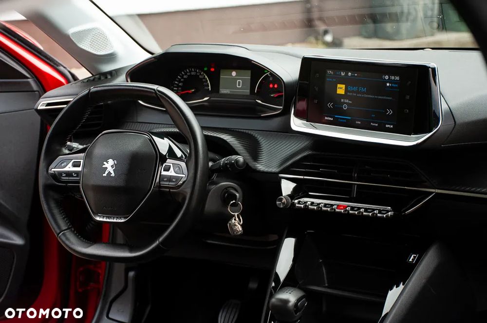 Peugeot 208 PureTech 82 Start & Stop Allure - 19