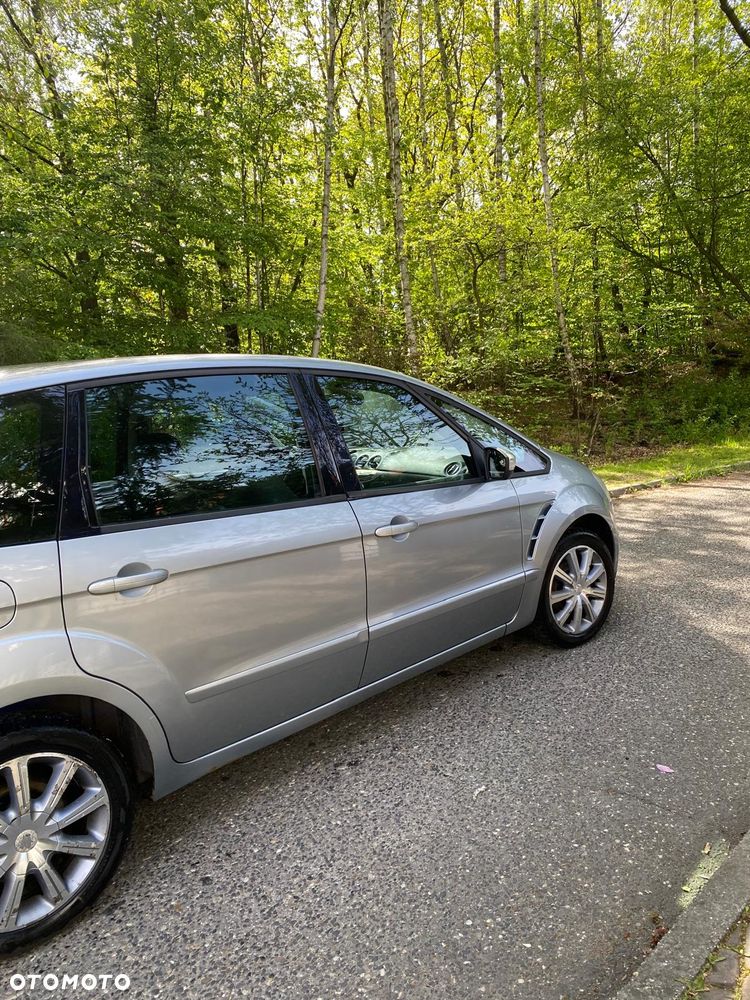 Ford S-Max - 4