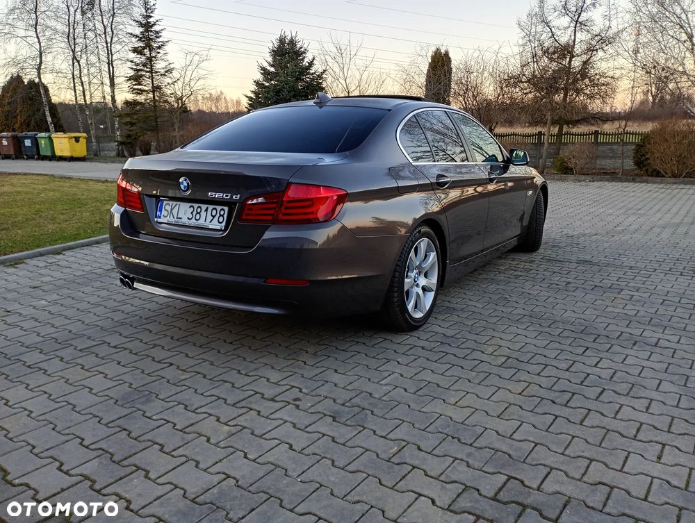 BMW Seria 5 520d - 10