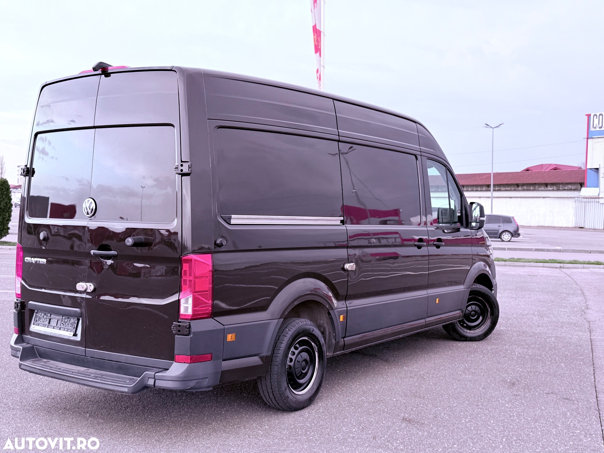 Volkswagen Crafter 3.5 CD Bena L3 FWD 103kW - 4
