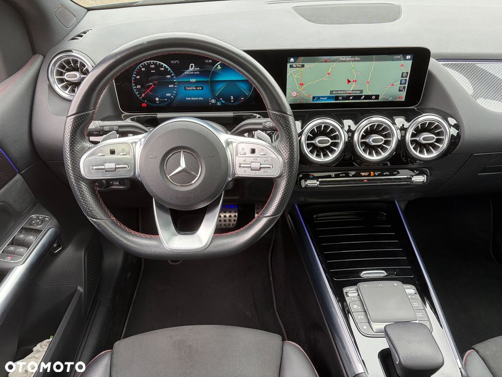 Mercedes-Benz Klasa B 200 7G-DCT AMG Line - 11