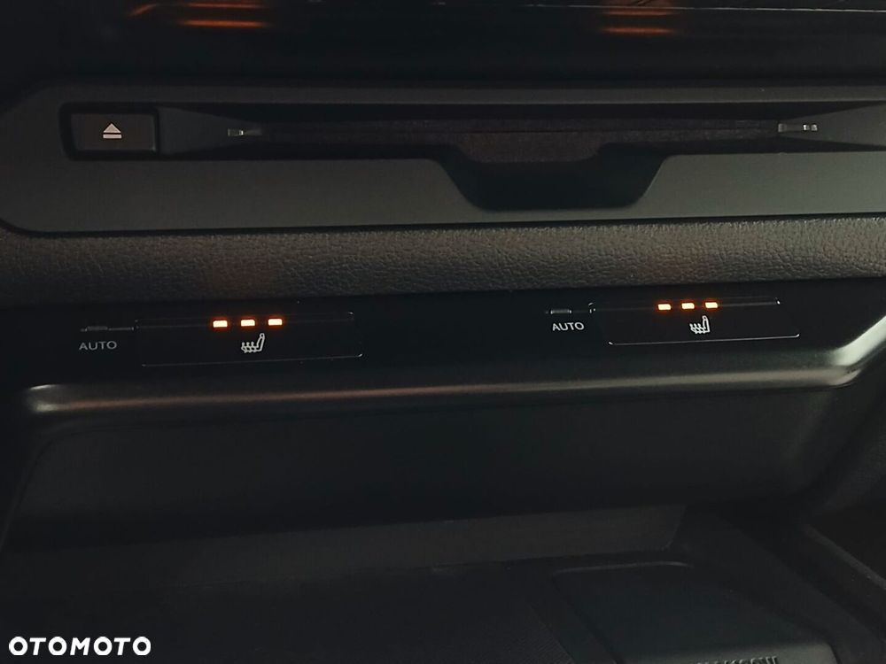 Lexus UX 250h GPF Business Edition 2WD - 26