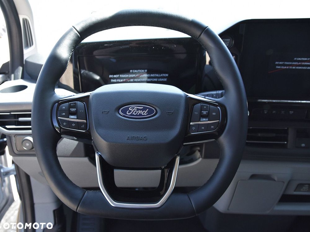 Ford Tourneo Custom 2.5 PHEV CVT 340 L2 Titanium - 14