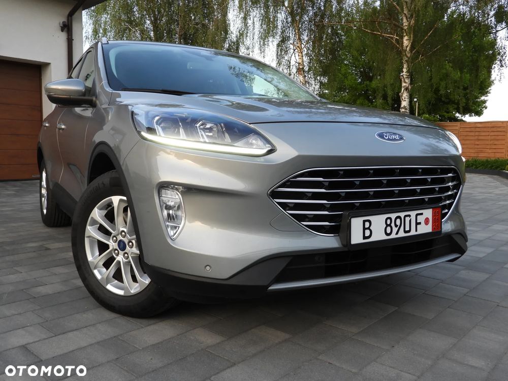 Ford Kuga - 12