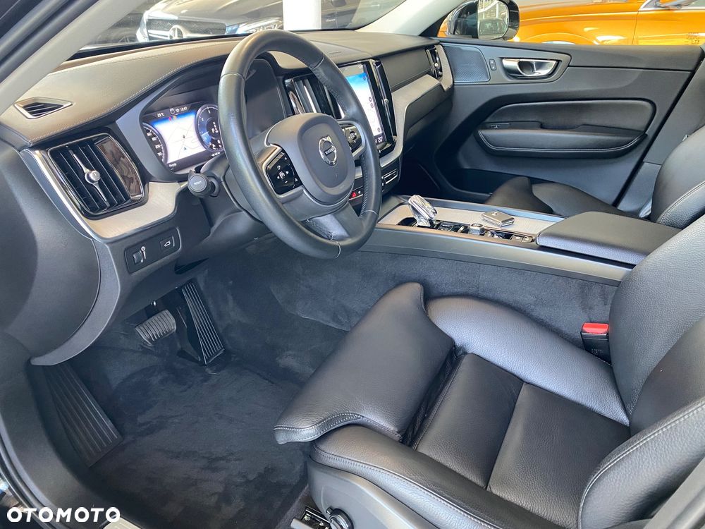 Volvo XC 60 B4 D AWD Inscription - 18