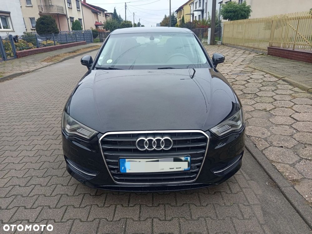 Audi A3 Sportback - 2