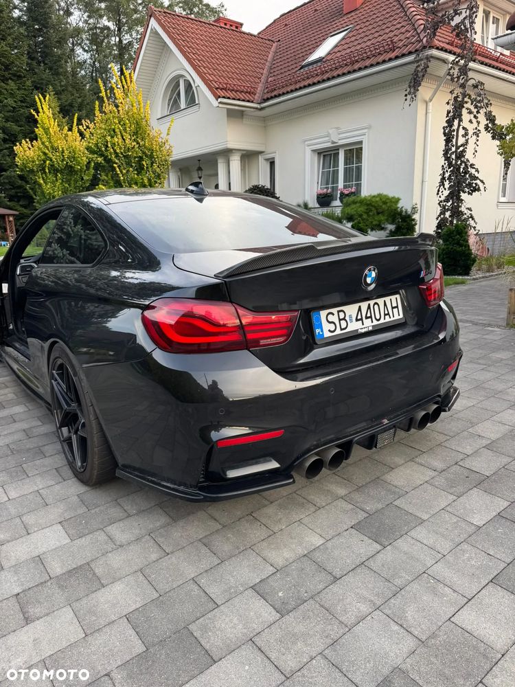BMW M4 - 6