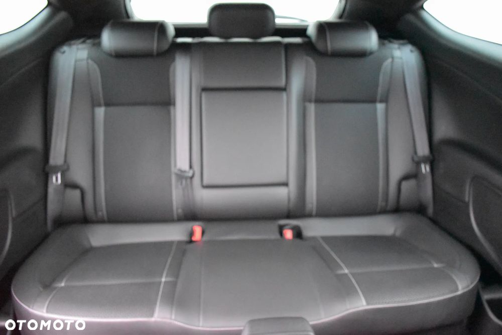 Opel Astra OPC Start/Stop - 34