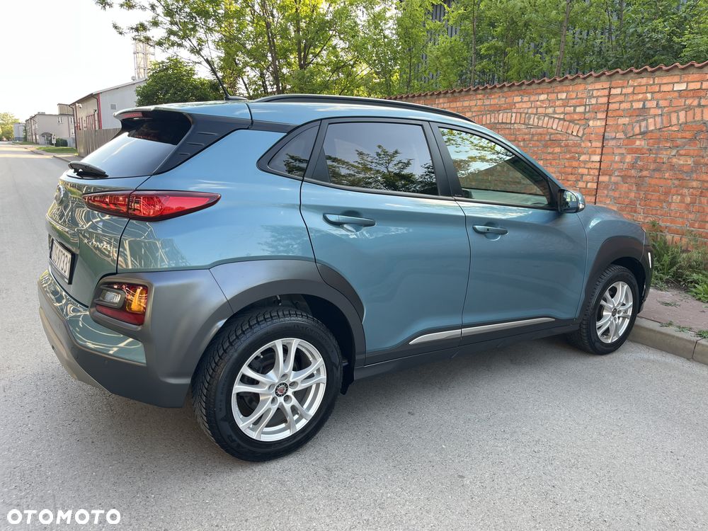 Hyundai Kona - 17