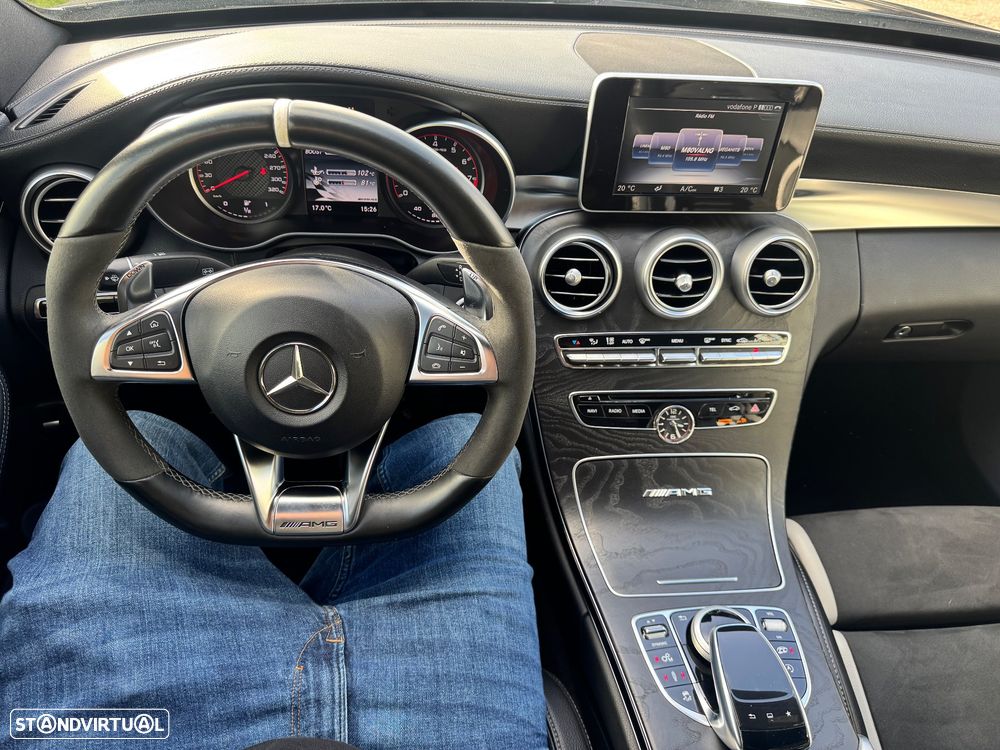 Mercedes-Benz C 63 AMG S - 21