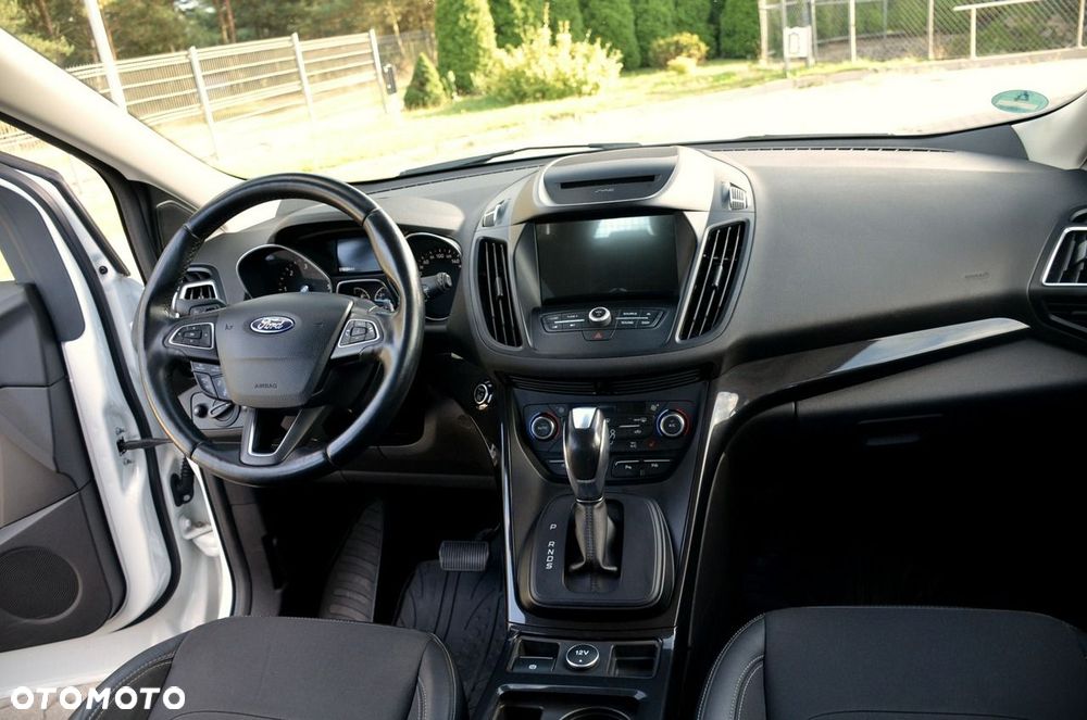 Ford Kuga - 20