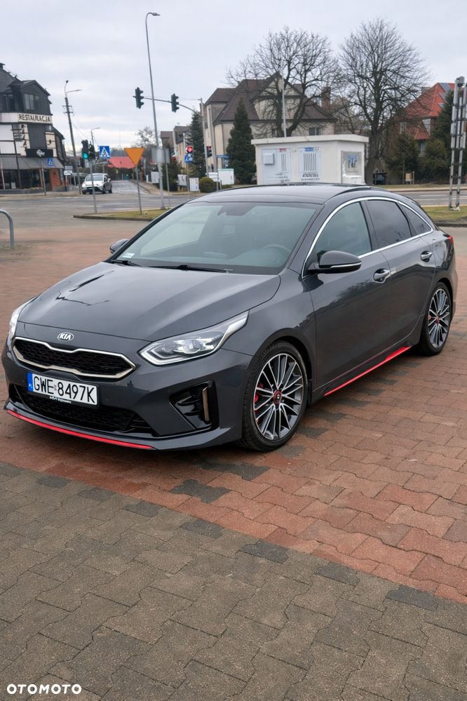 Kia ProCeed - 1