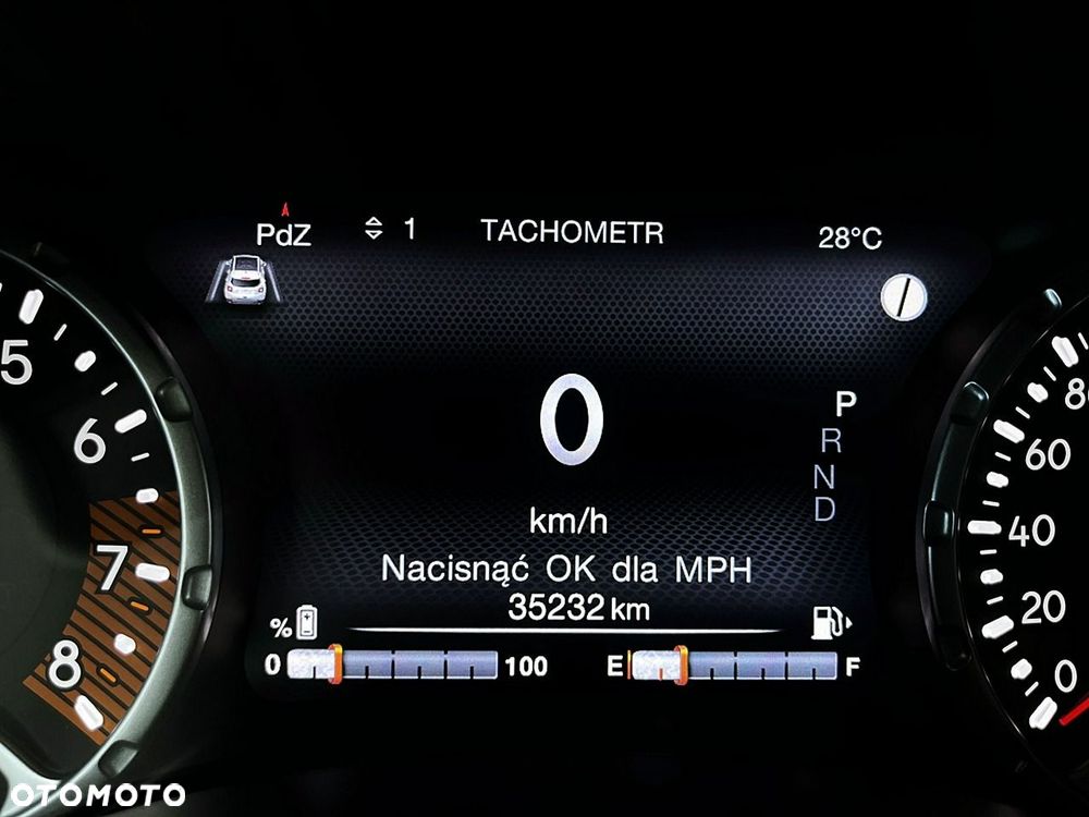 Jeep Renegade - 27