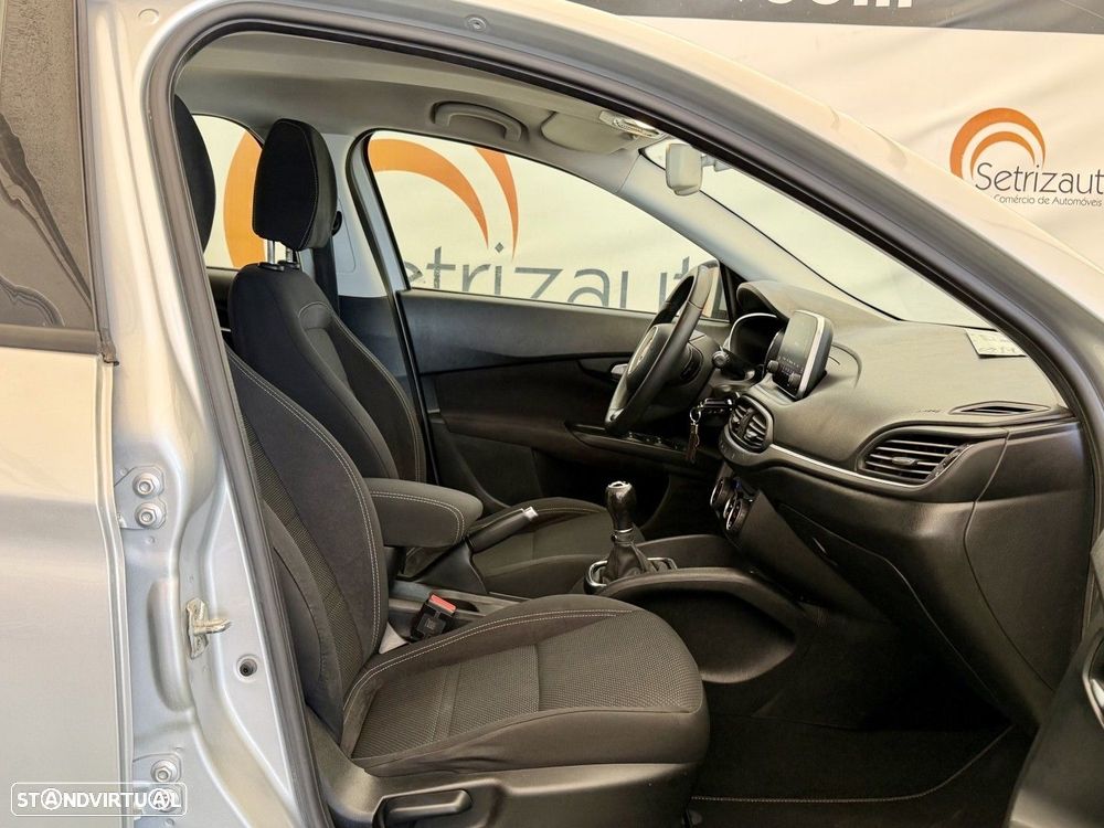 Fiat Tipo 1.3 M-Jet Lounge J17 - 9