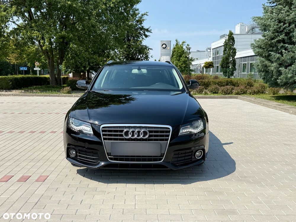 Audi A4 Avant 2.0 TDI DPF multitronic S line Sportpaket - 22