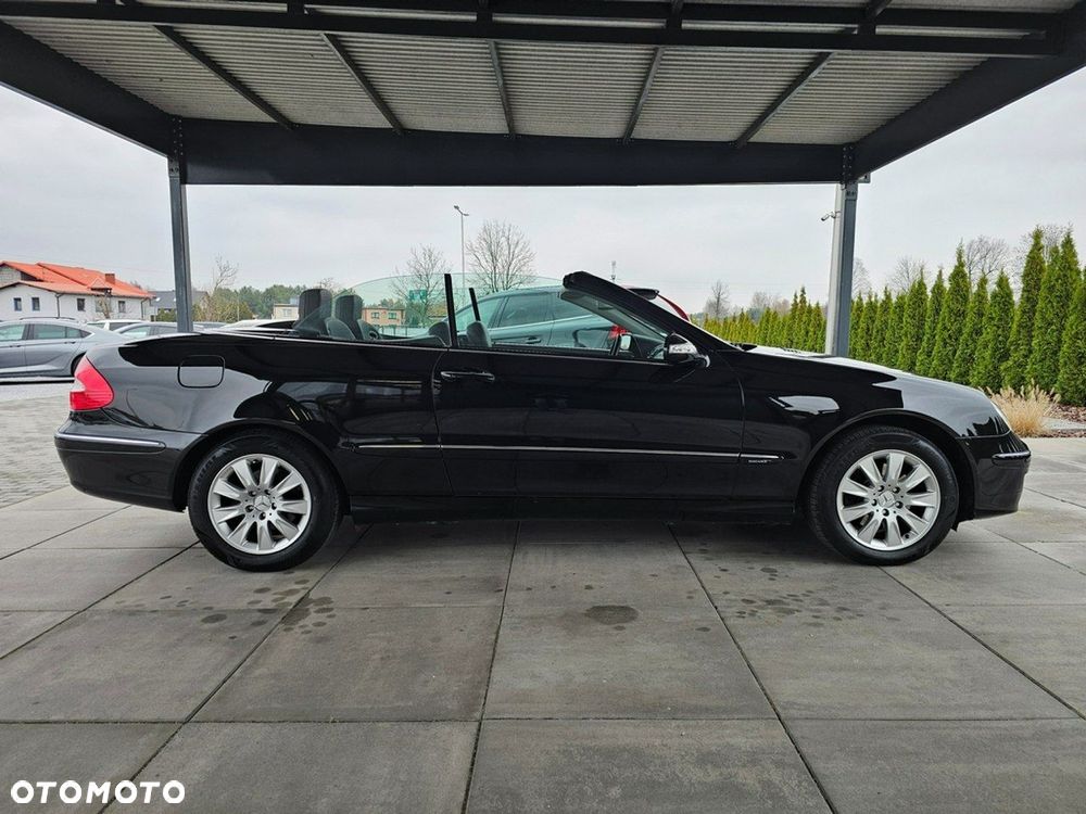 Mercedes-Benz CLK - 10