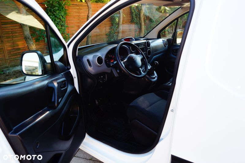 Peugeot Partner 1,6 HDI Long Bogata Opcja Salon Pl Faktura Vat - 33