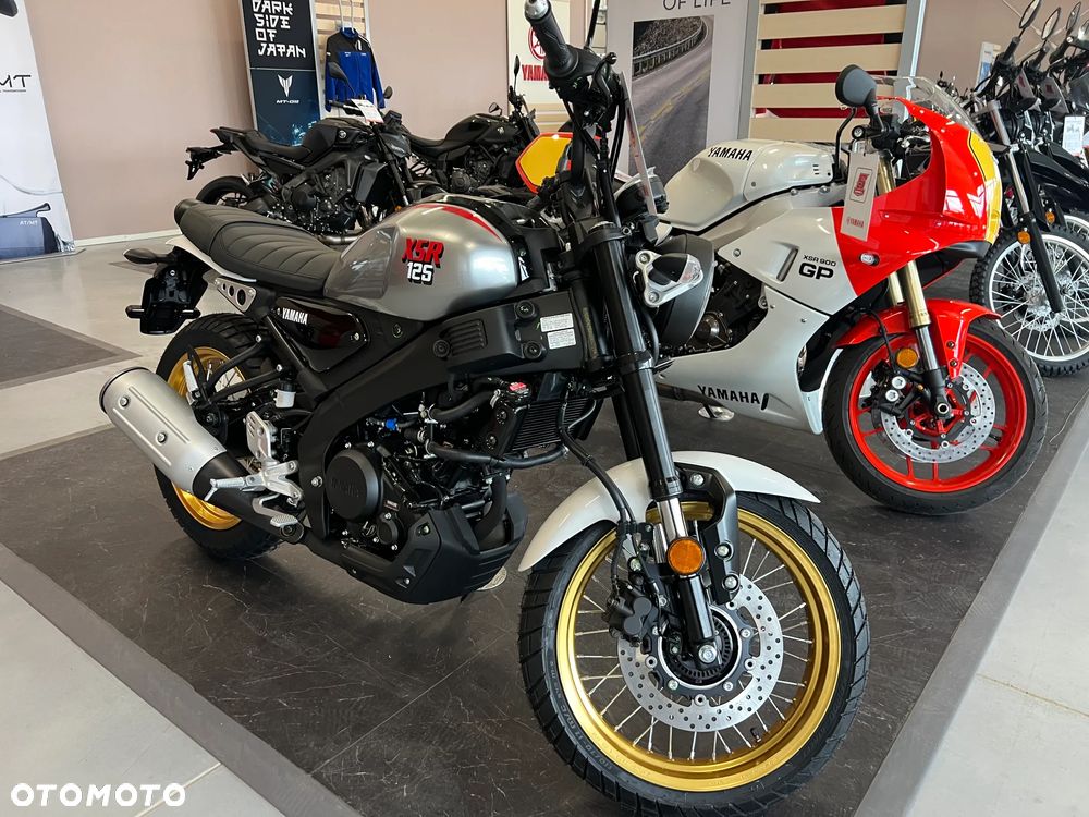 Yamaha XSR - 5