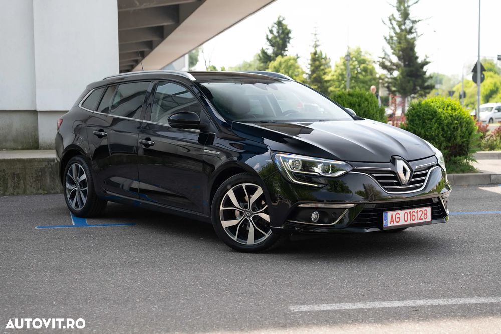 Renault Megane ENERGY dCi 110 Start & Stop Bose Edition - 2