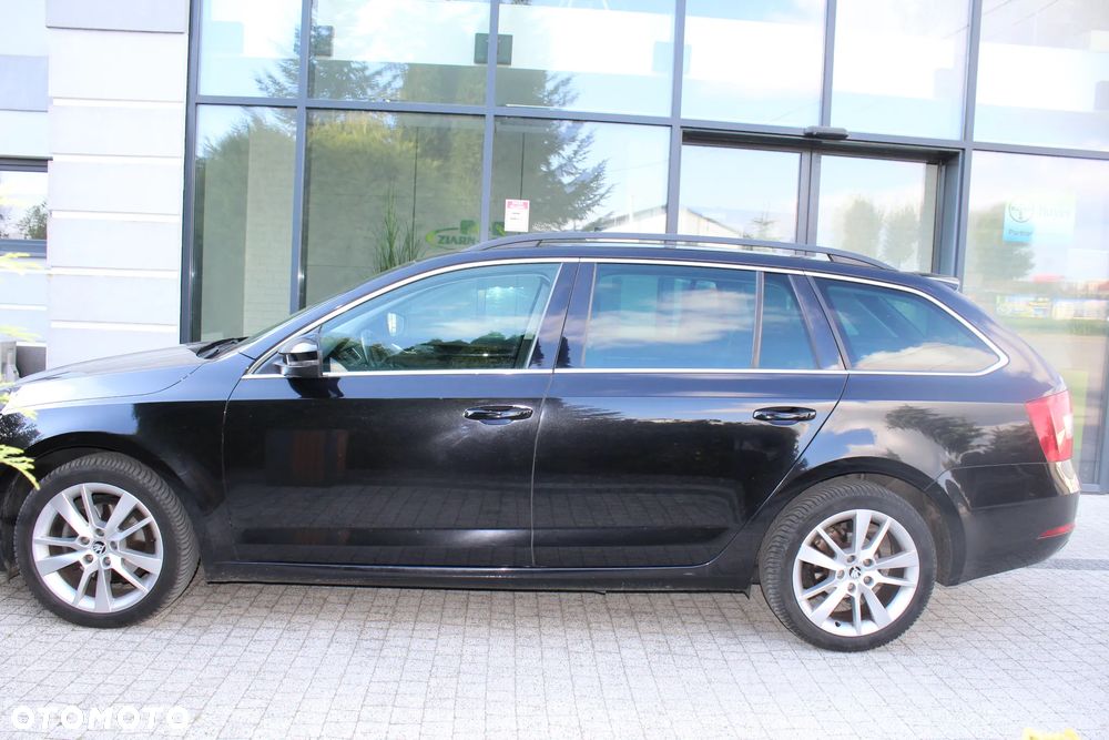 Skoda Octavia 2.0 TDI Style DSG - 12