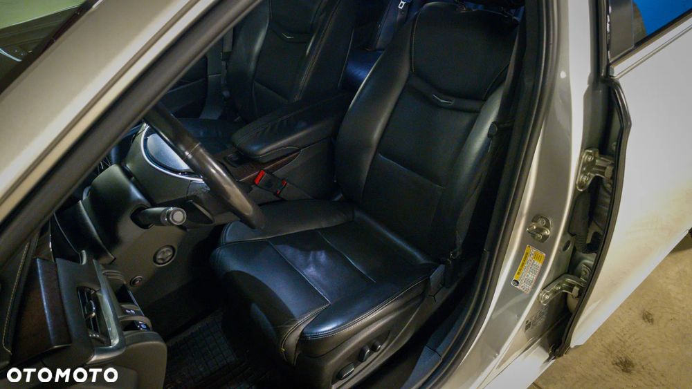Cadillac XTS - 21