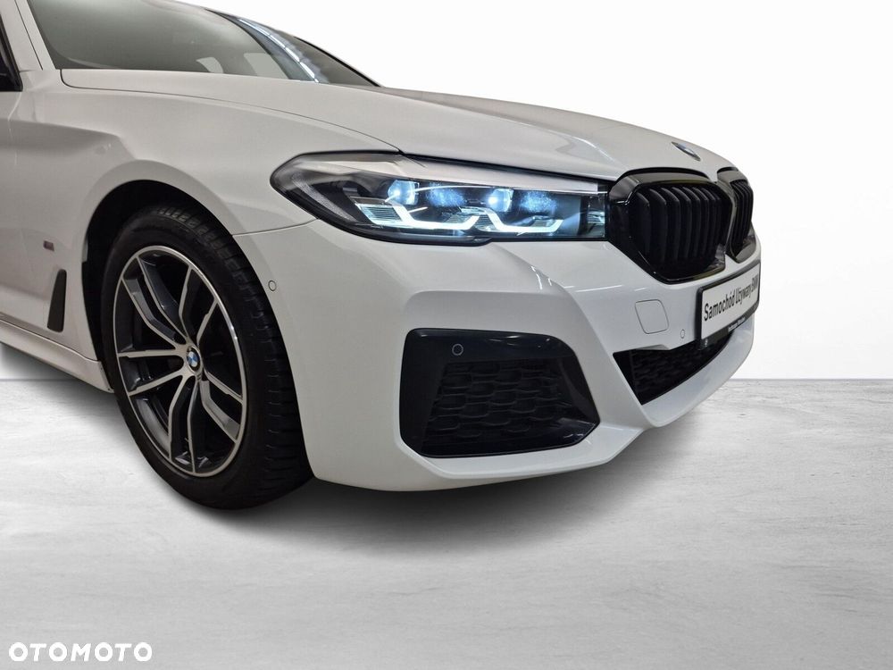 BMW Seria 5 520d xDrive M Sport sport - 22